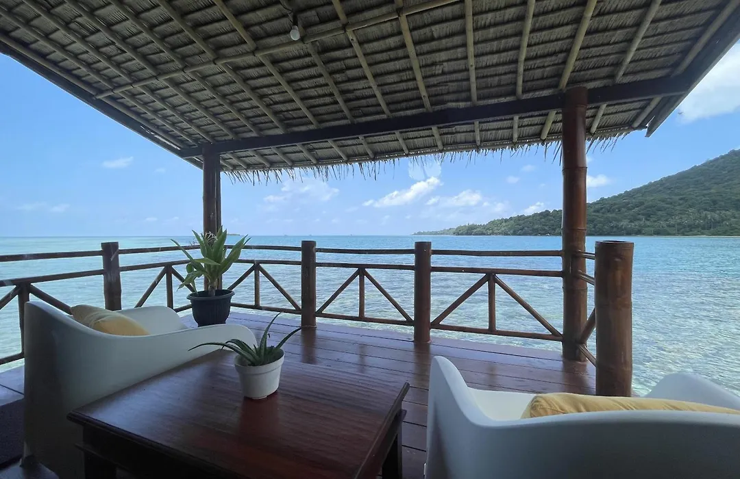 Floating Paradise-1