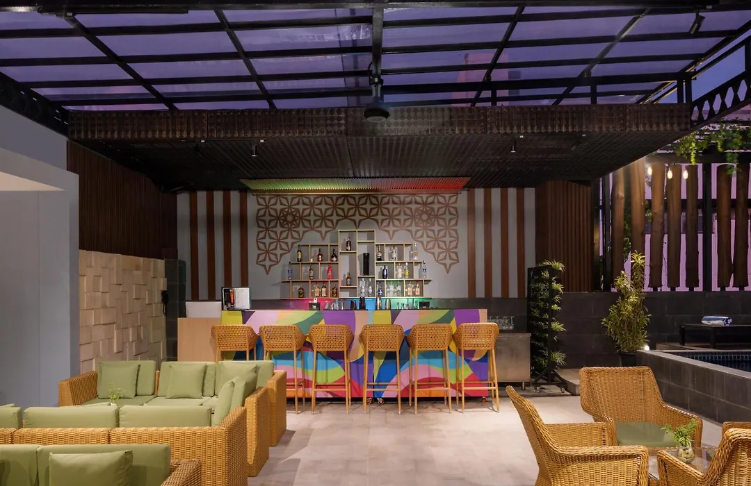 Aveta Hotel Malioboro-1
