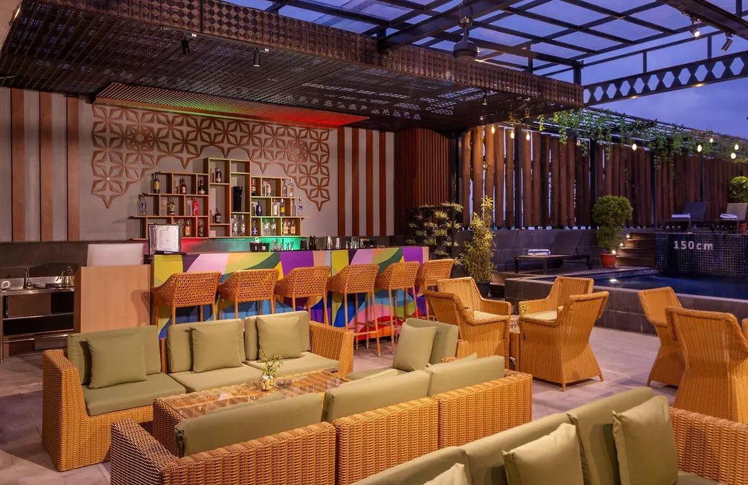Aveta Hotel Malioboro-1