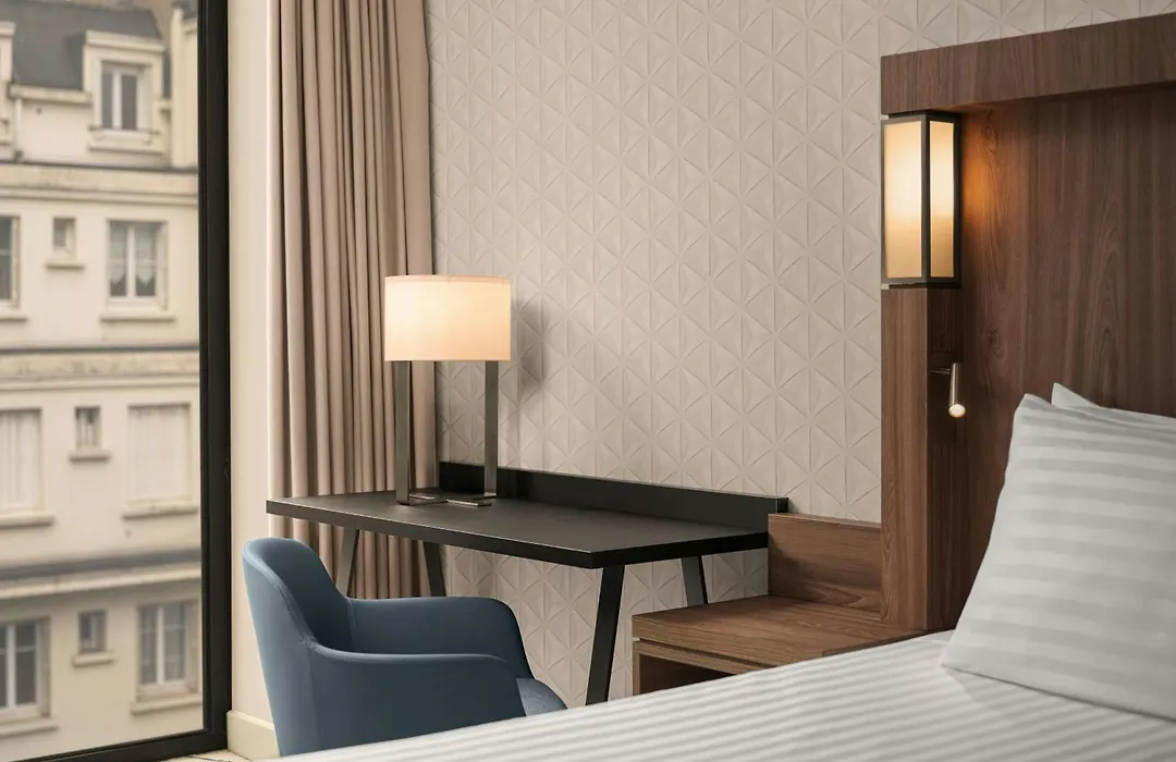 Courtyard By Marriott Paris Porte De Versailles-1