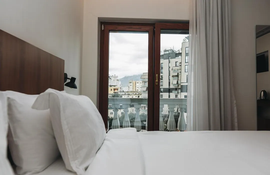 Hotel Theatro- City Center-1