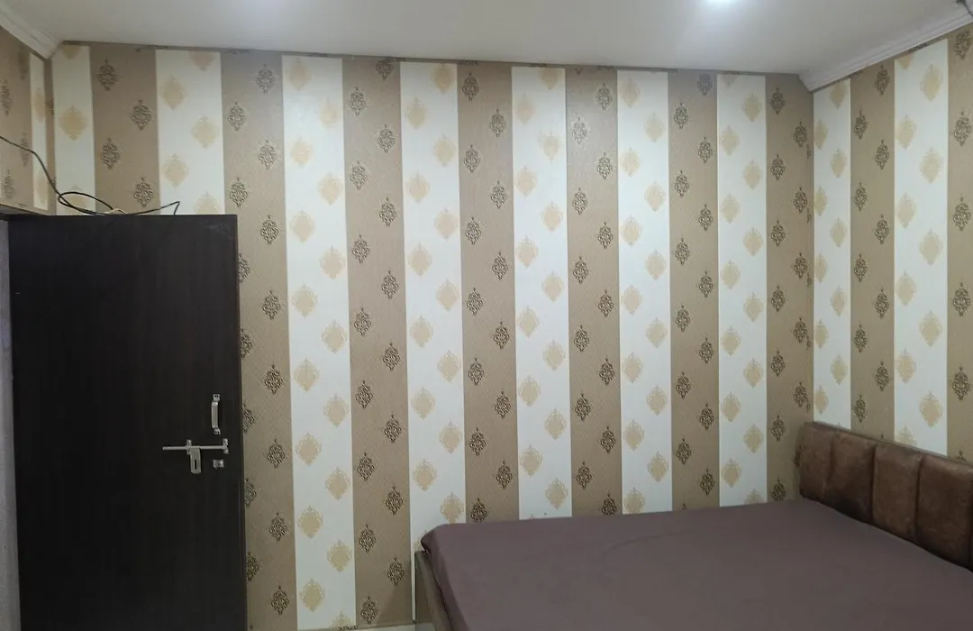 Radha Madhav Guest House-1