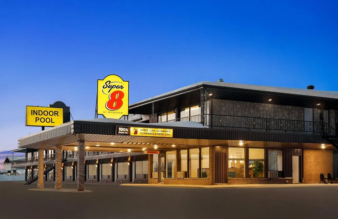 Super 8 By Wyndham Hearst On-1