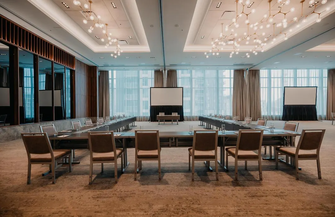Homewood Suites By Hilton Montreal Midtown-1