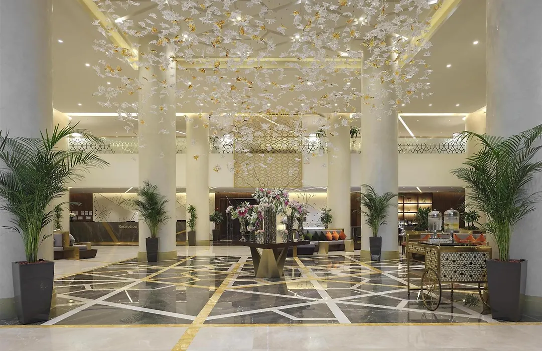 Doubletree By Hilton Makkah Aziziyah-1