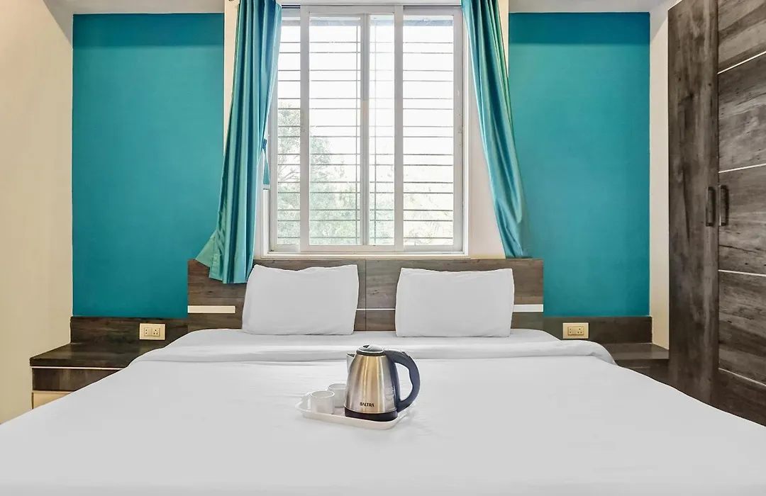 Townhouse The Upper Room Near Pune Airport-1