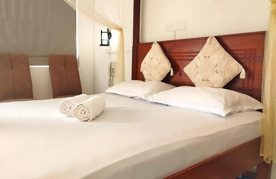 W Hotel Mount Lavinia - Colombo-1