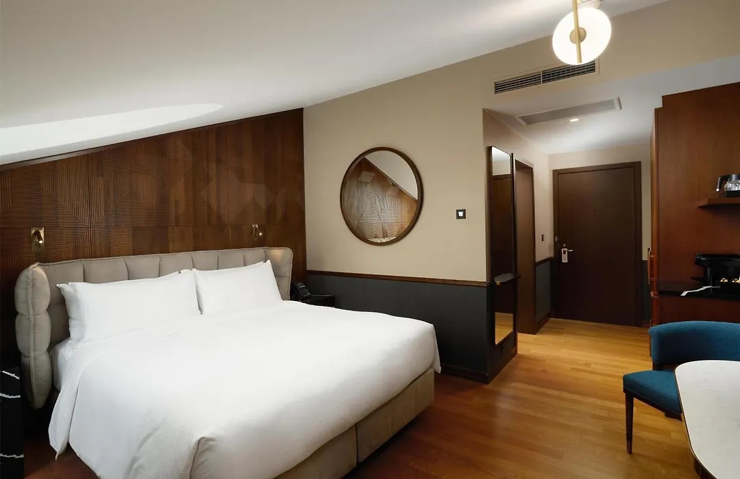 Iceland Parliament Hotel, Curio Collection By Hilton-1