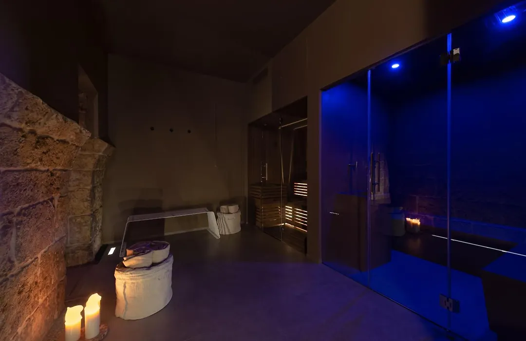 Vis Urban Suites & Spa - Boutique Hotel-1
