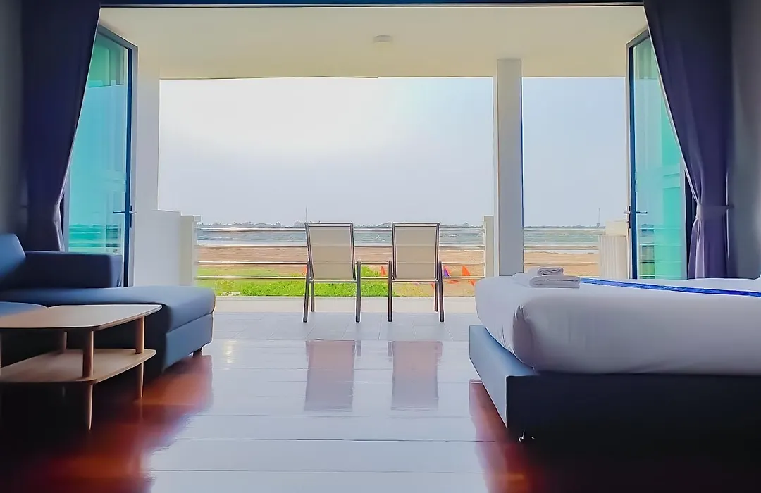 The Riva Vientiane Hotel-1