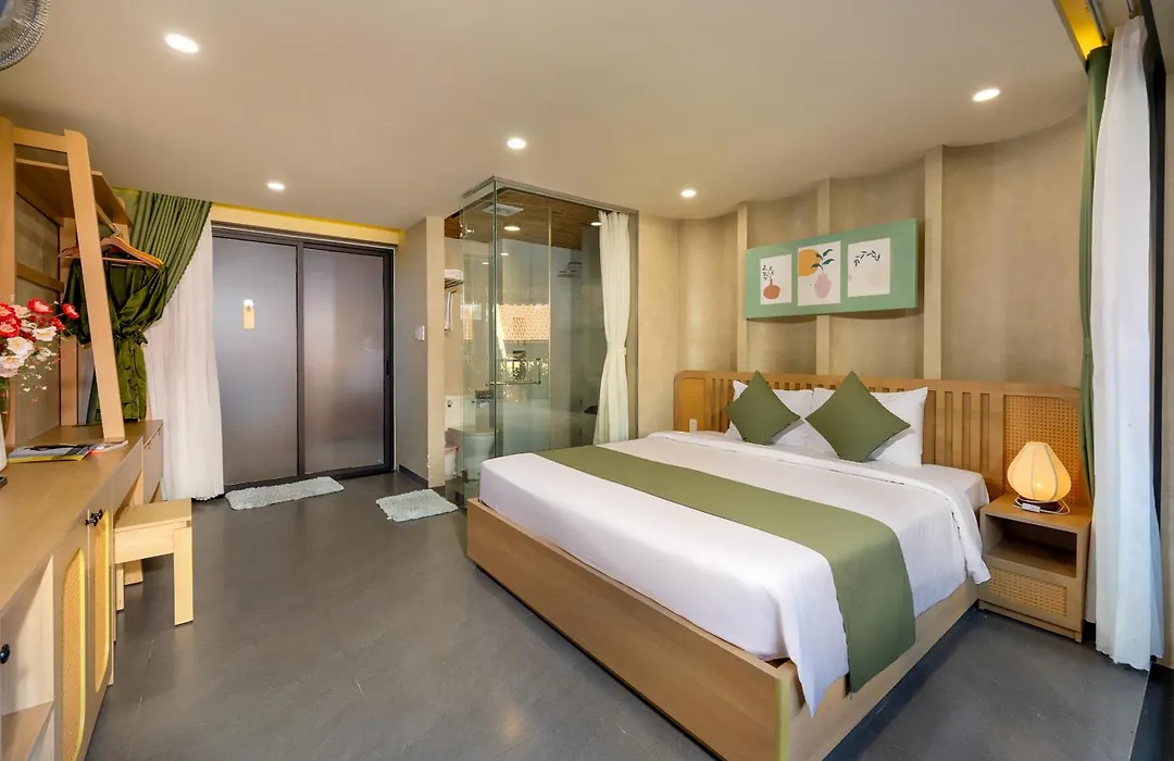 The Linh Seaside Villa Hoi An-1