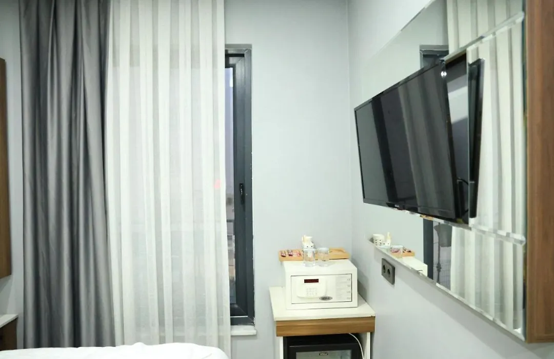 Yuvam Vari Hotel-1