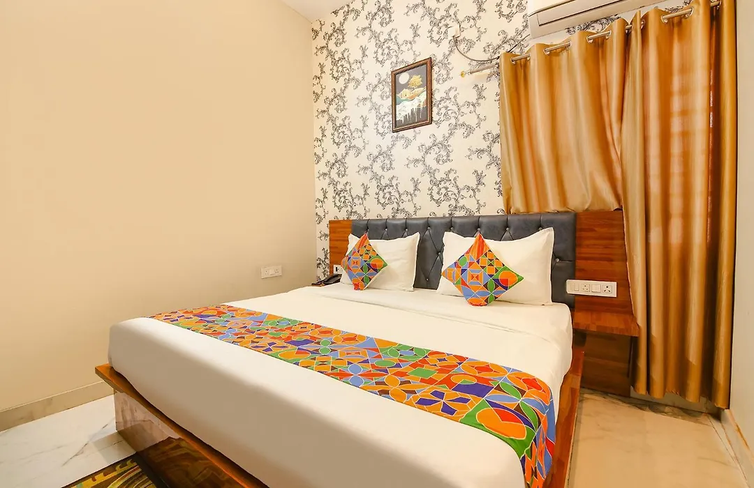 Fabhotel Rudra-1
