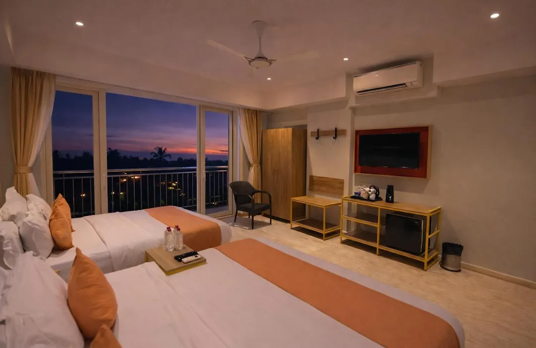 Phoenix Unmatched Comfort - Hotel Near Fateh Sagar Lake Udaipur-1