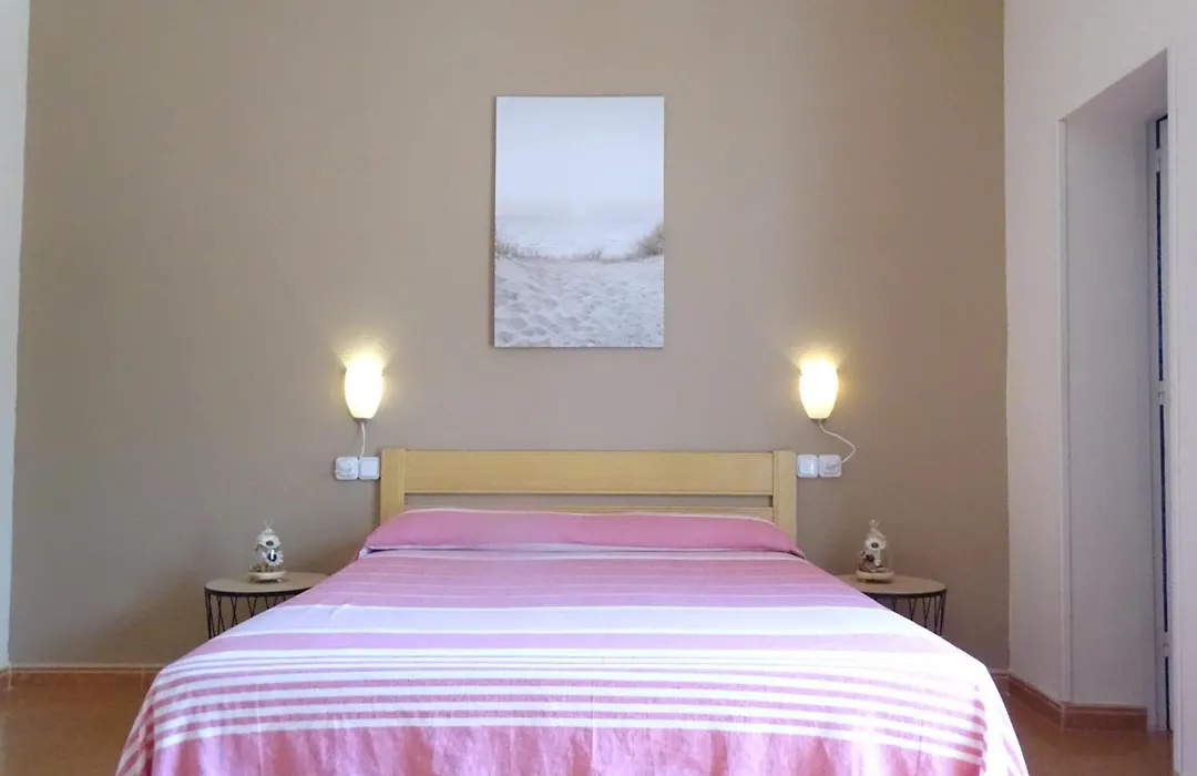 Hostal Lleida-1