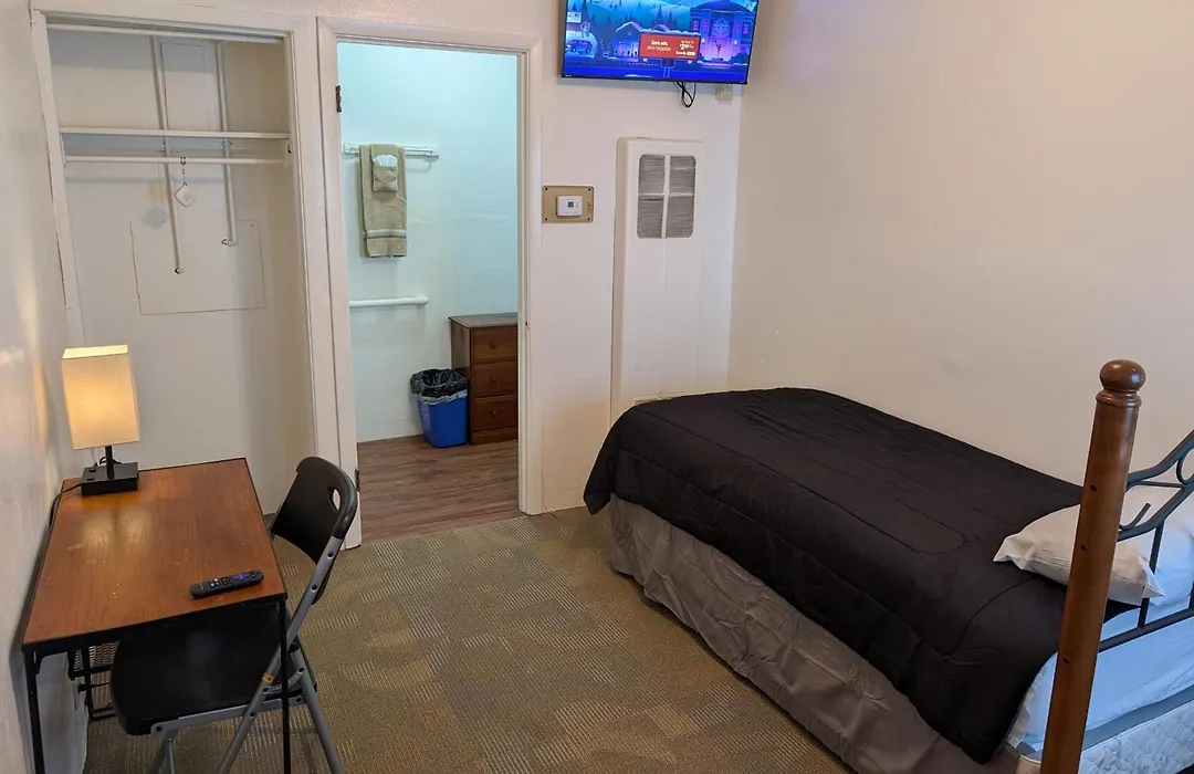 Terry Point Motel-1