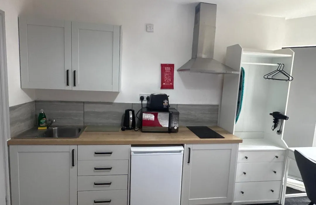 Comfortable Stay - Derby Road-1