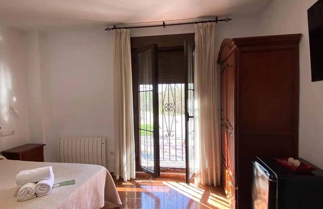 Hotel La Ribera-1