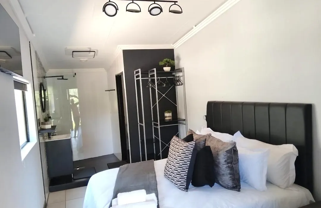 Homely Haven Guest House-1
