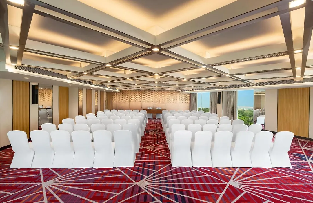 Hilton Garden Inn Mumbai International Airport-1
