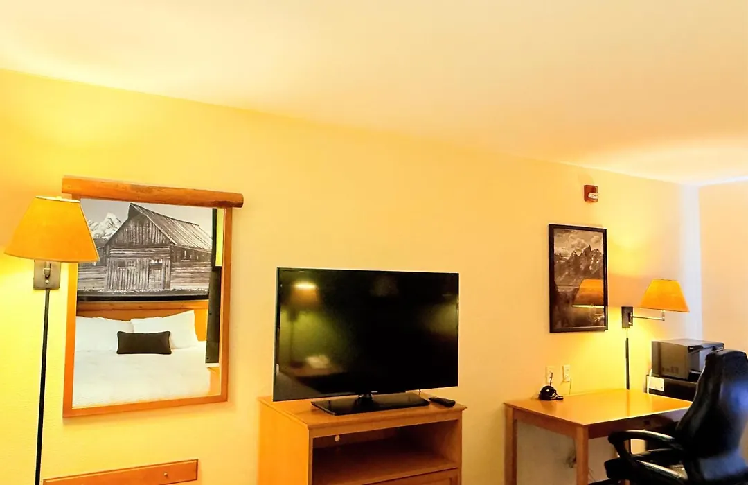 Super 8 By Wyndham Wheatland Wyoming-1
