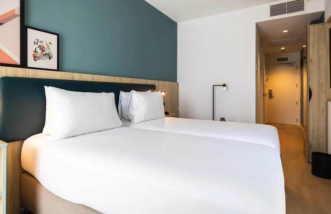 Spark By Hilton Madrid Alcala-1
