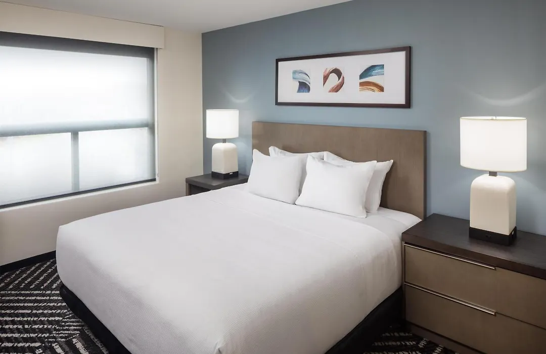 Hyatt House Royal Oak / Birmingham-1