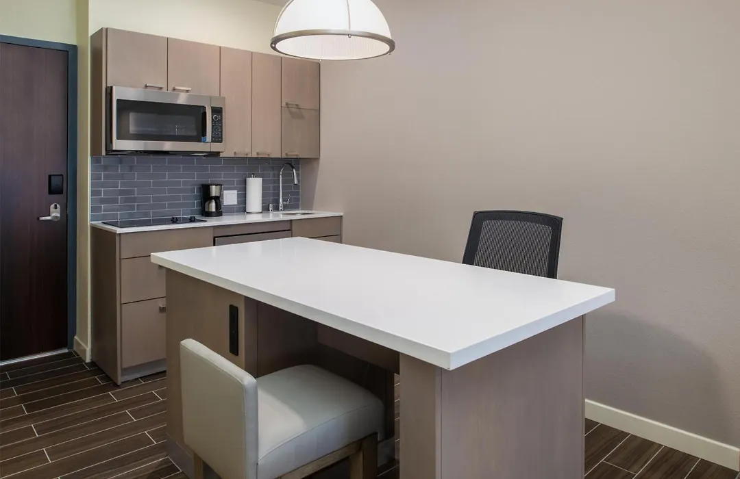 Hyatt House Fresno/Campus Pointe-1
