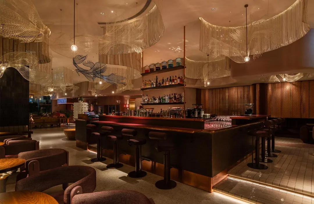Kromo Bangkok, Curio Collection By Hilton-1