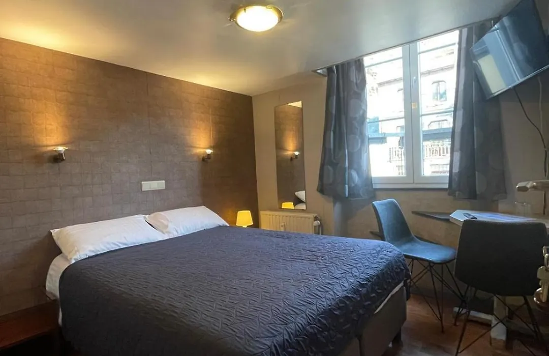 Hotel Les Arcades-1
