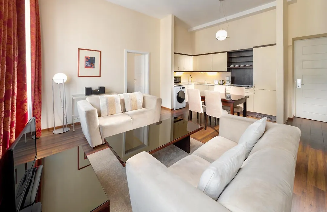 Mamaison Residence Izabella Budapest-1