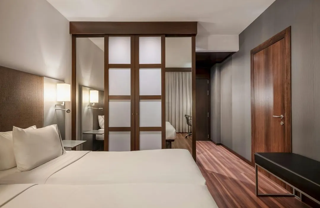 Ac Hotel Padova By Marriott-1