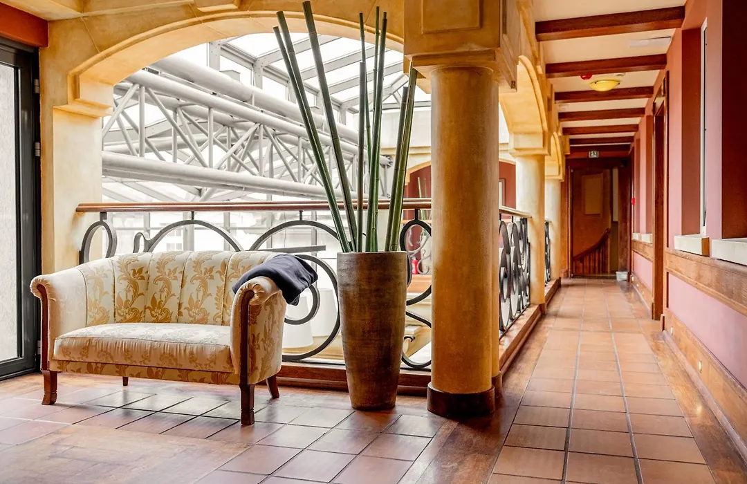 Meduza Hotel & Spa-1