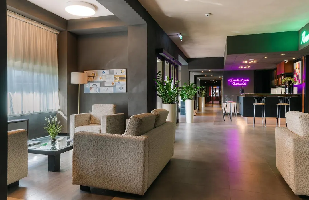 Smart Hotel King, By R Collection Hotels-1