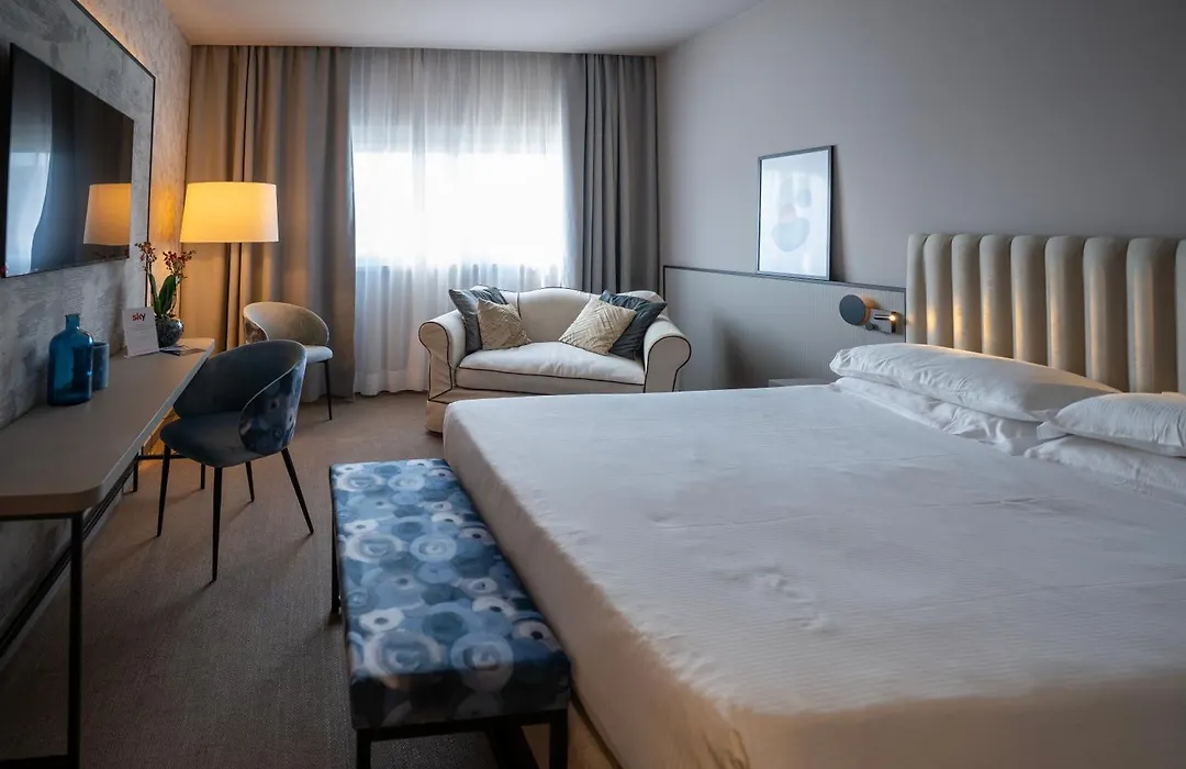 Bv Hotel Oly-1