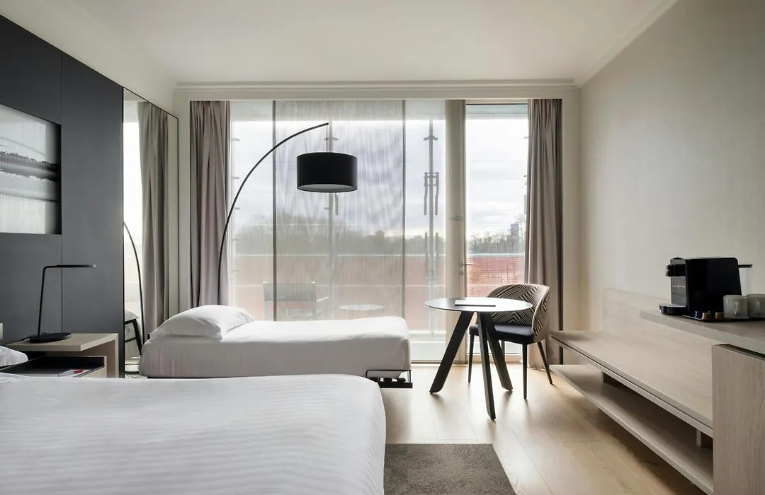 Lyon Marriott Hotel Cite Internationale-1