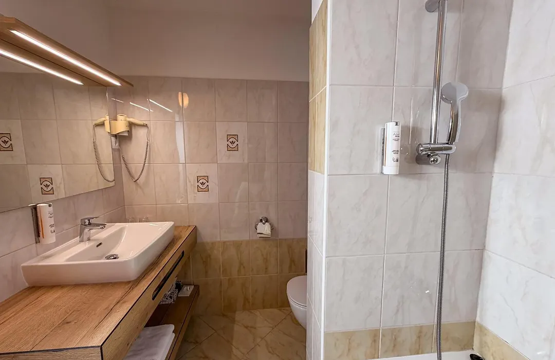 Hotel Tripic, Restaurant And Pizzeria-1