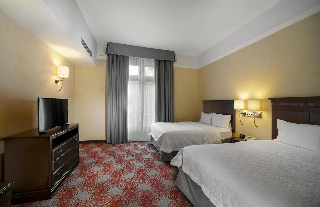 Hampton Inn & Suites Mexico City - Centro Historico-1