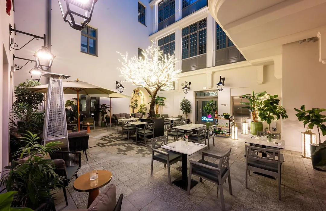 Hotel Saski Krakow Curio Collection By Hilton-1