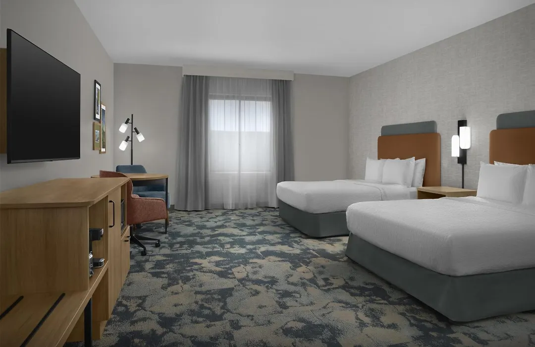 Hampton Inn & Suites Phoenix Glendale-Westgate-1