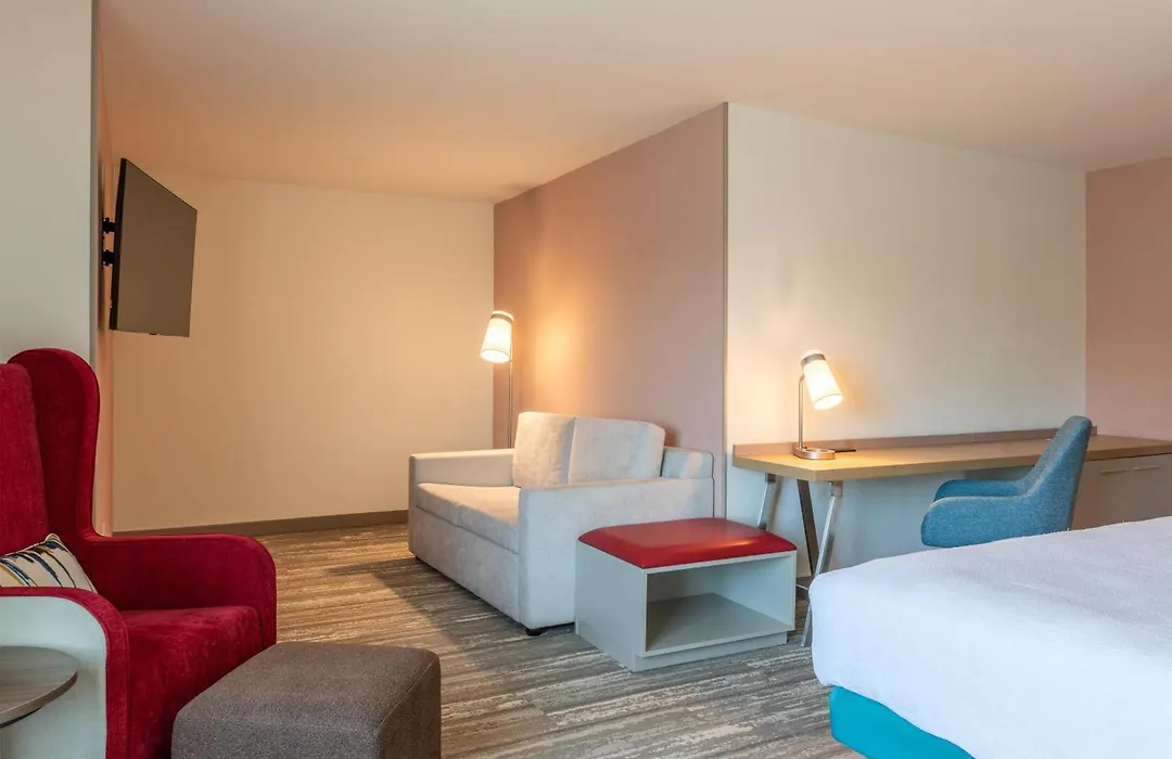 Hilton Garden Inn Portland Airport-1