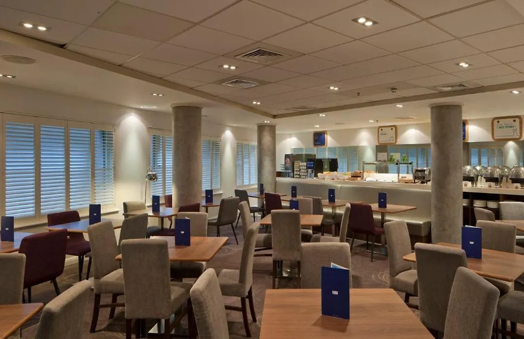 Holiday Inn Express Manchester City Centre By Ihg-1