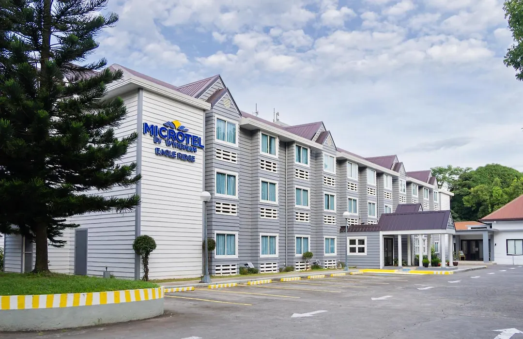 Microtel By Wyndham Eagle Ridge-1