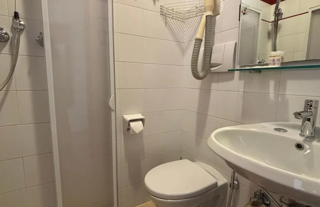 Hotel M14-1