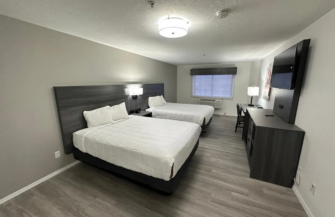Quality Inn Carlin-1