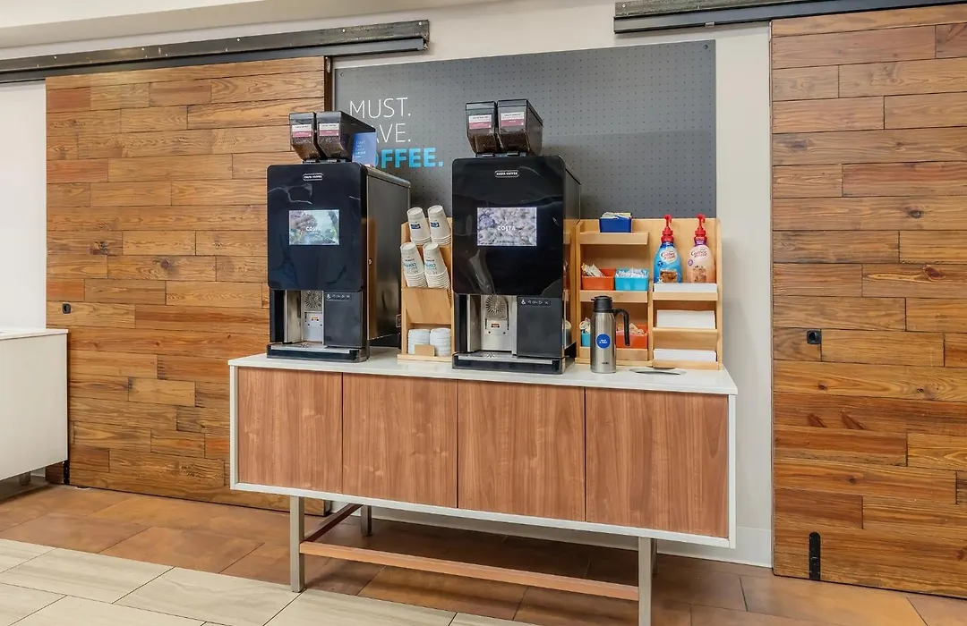 Holiday Inn Express Hotel & Suites Medford-Central Point By Ihg-1