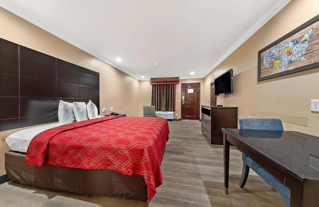 Econo Lodge Inn&Suites Escondido Downtown-1