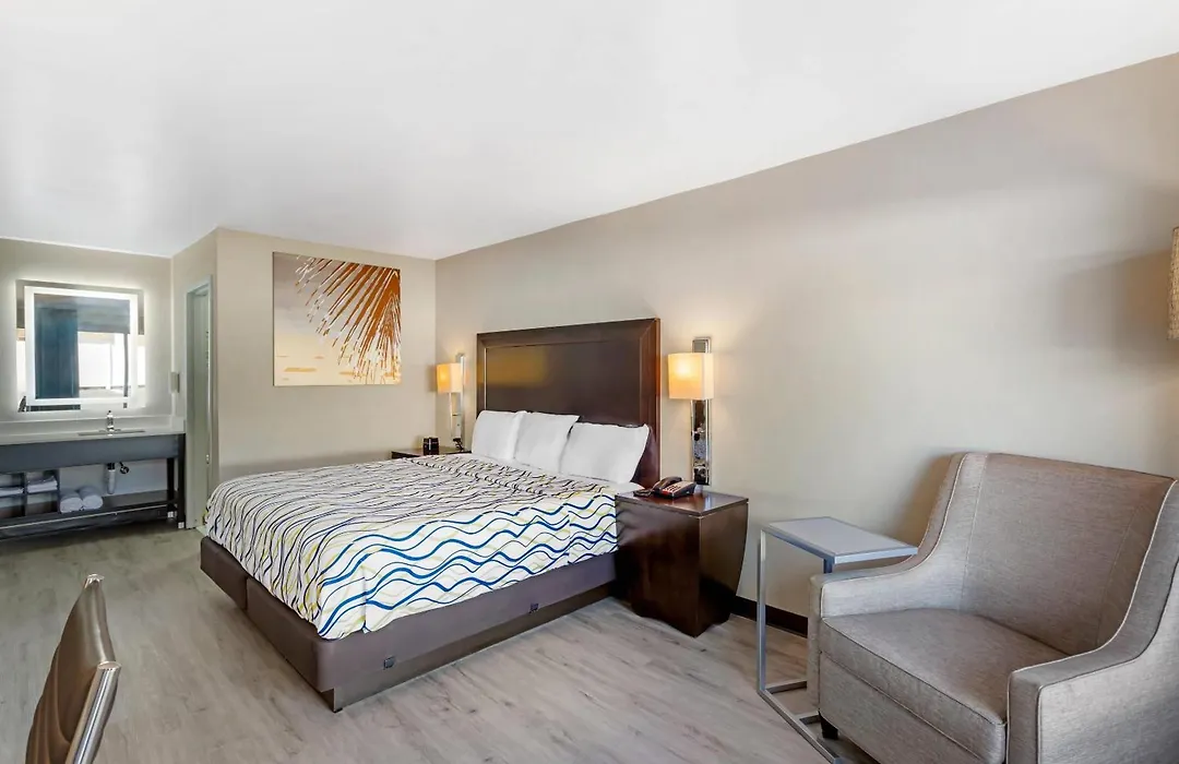 Rodeway Inn Orange Park - Jacksonville Near Naval Air Station-1