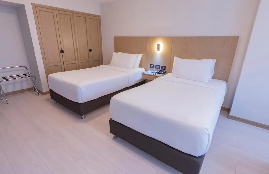 Hotel Dann Cali-1
