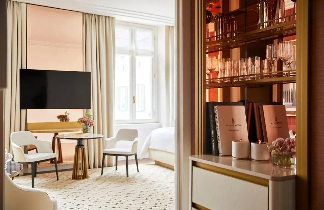 Four Seasons Hotel Milano-1